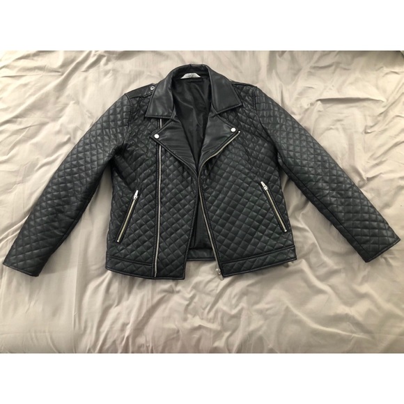 ZARA Quilted LEATHER BIKER JACKET - Picture 3 of 4